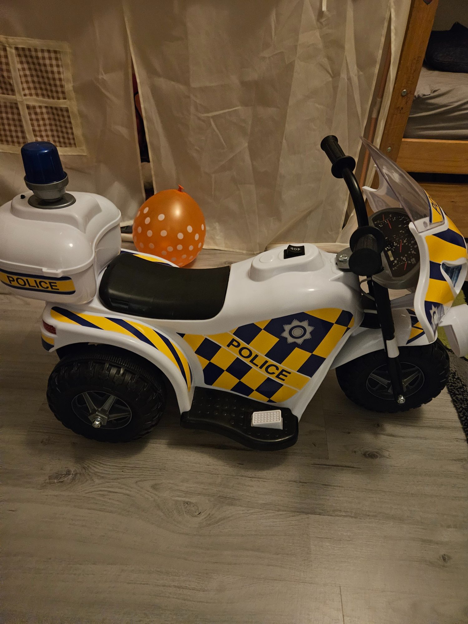 Elektr. Kindermotorrad